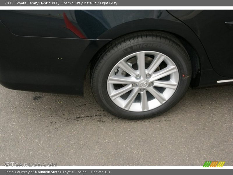 Cosmic Gray Metallic / Light Gray 2013 Toyota Camry Hybrid XLE