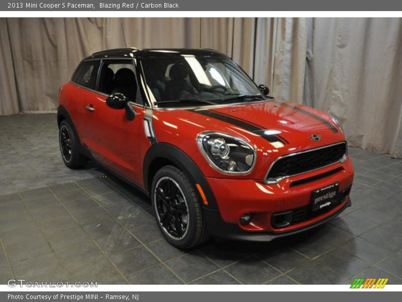Blazing Red / Carbon Black 2013 Mini Cooper S Paceman
