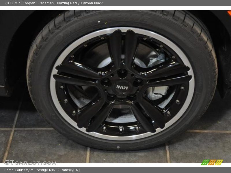 Blazing Red / Carbon Black 2013 Mini Cooper S Paceman
