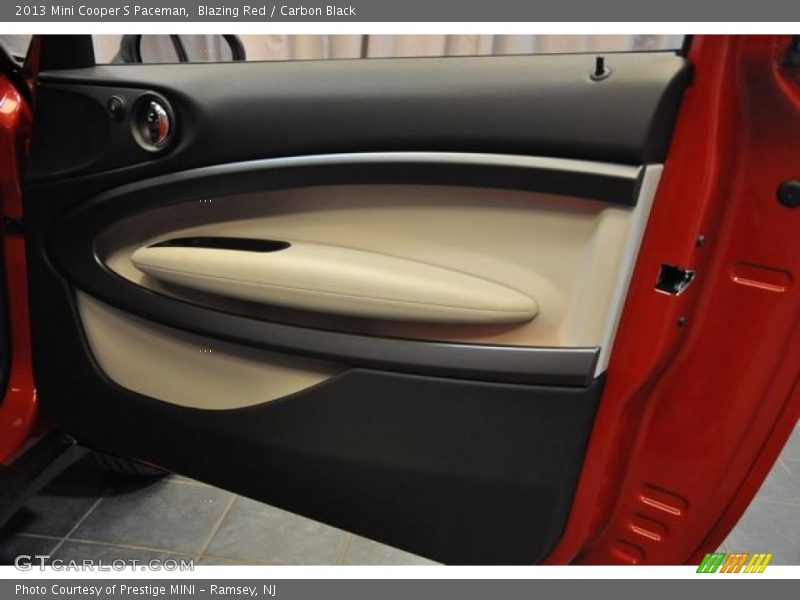 Blazing Red / Carbon Black 2013 Mini Cooper S Paceman