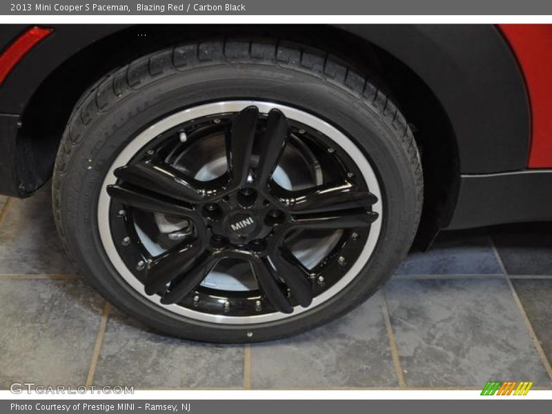 Blazing Red / Carbon Black 2013 Mini Cooper S Paceman