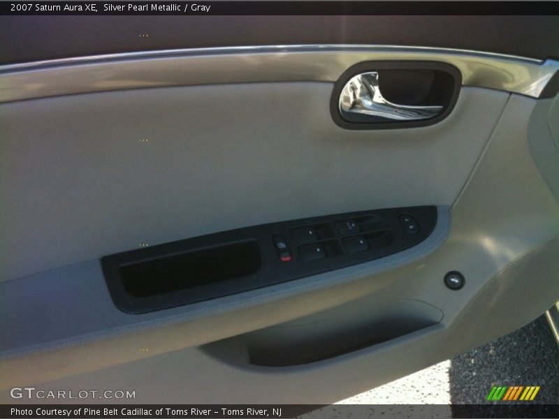 Silver Pearl Metallic / Gray 2007 Saturn Aura XE