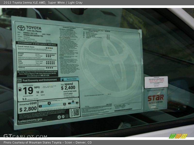 Super White / Light Gray 2013 Toyota Sienna XLE AWD