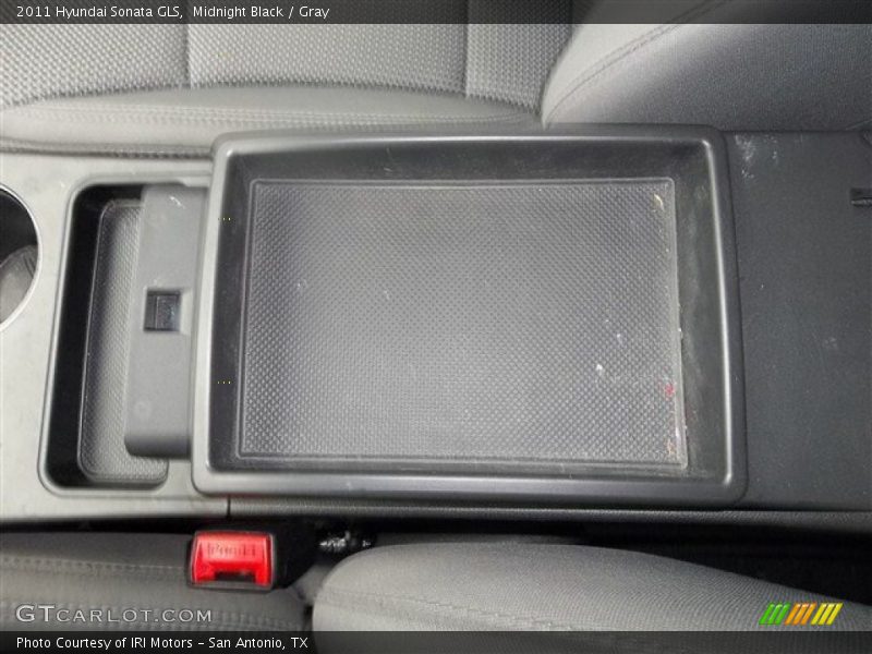 Midnight Black / Gray 2011 Hyundai Sonata GLS