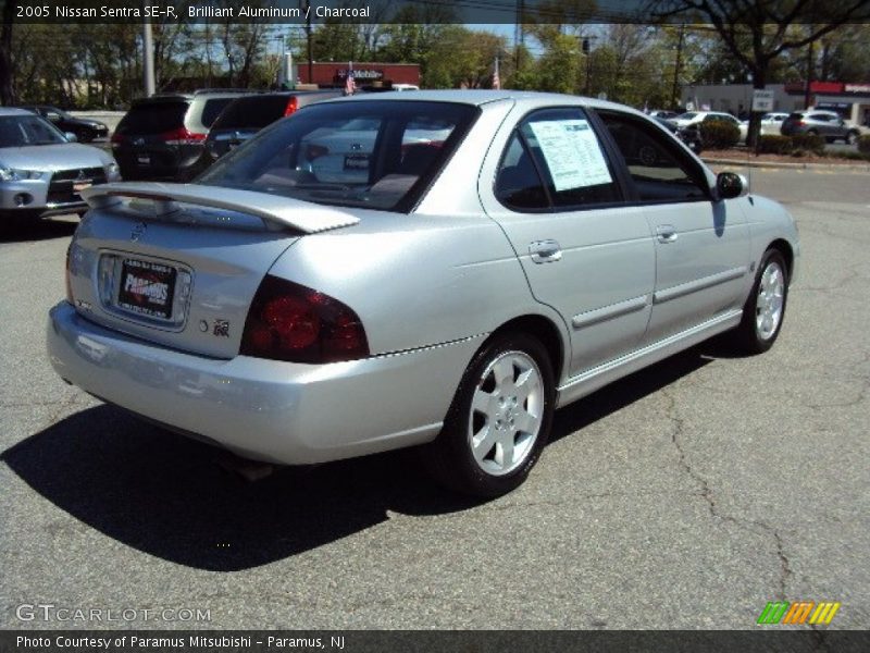 Brilliant Aluminum / Charcoal 2005 Nissan Sentra SE-R