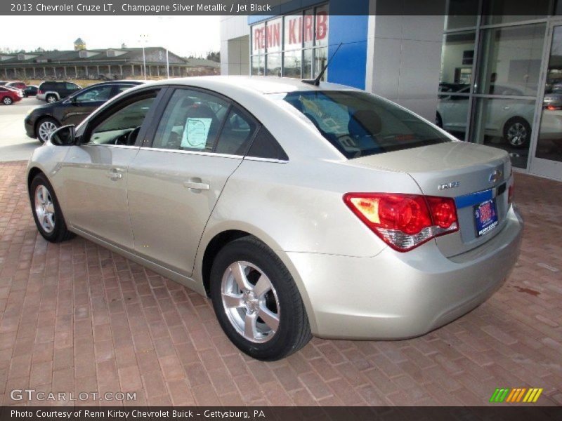 Champagne Silver Metallic / Jet Black 2013 Chevrolet Cruze LT