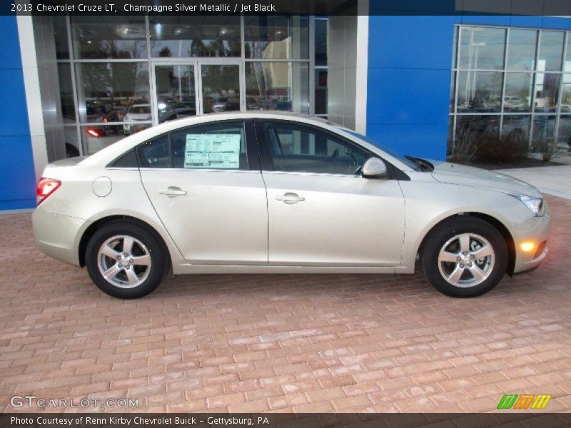 Champagne Silver Metallic / Jet Black 2013 Chevrolet Cruze LT