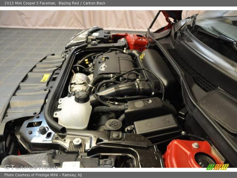 Blazing Red / Carbon Black 2013 Mini Cooper S Paceman