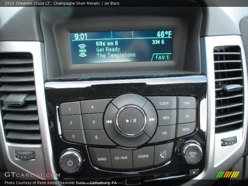 Champagne Silver Metallic / Jet Black 2013 Chevrolet Cruze LT
