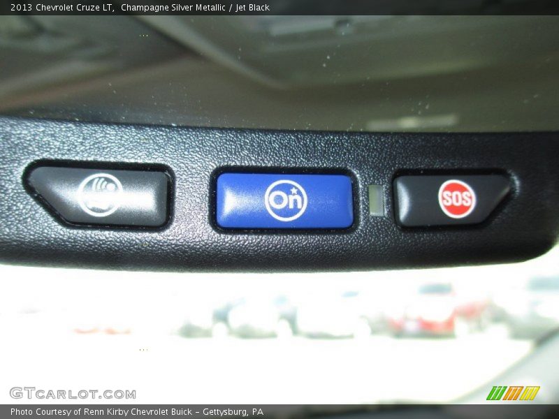 Champagne Silver Metallic / Jet Black 2013 Chevrolet Cruze LT