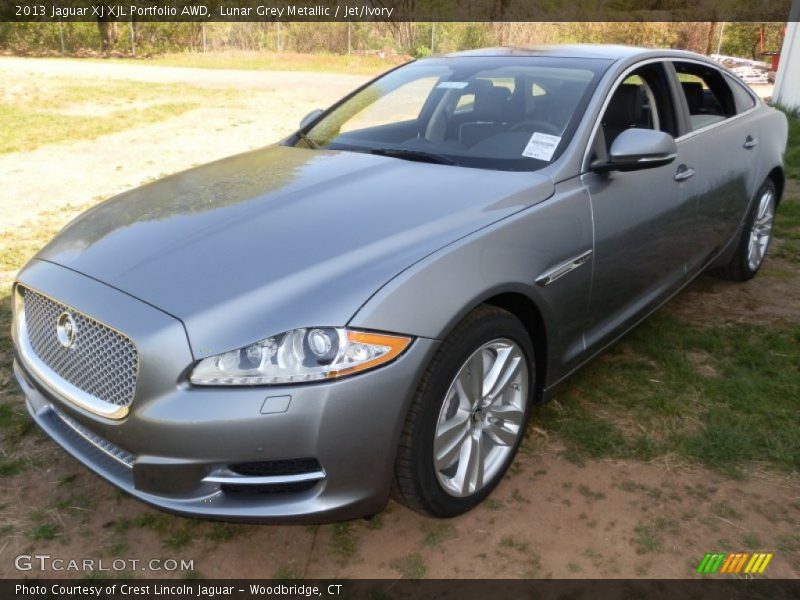 Front 3/4 View of 2013 XJ XJL Portfolio AWD