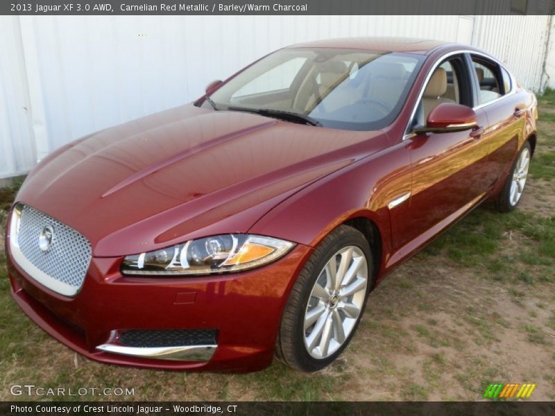 Front 3/4 View of 2013 XF 3.0 AWD