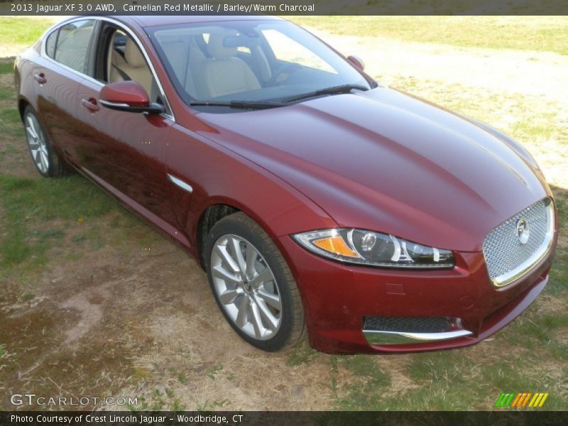 Front 3/4 View of 2013 XF 3.0 AWD