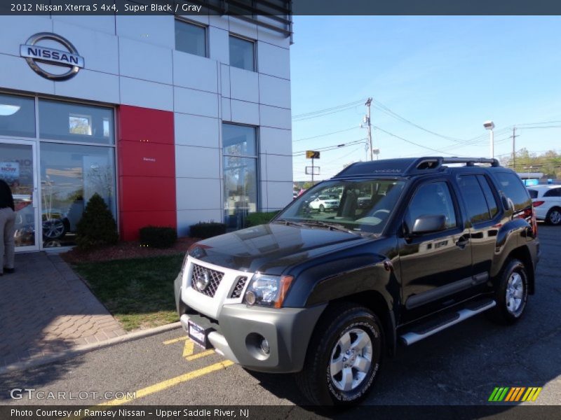 Super Black / Gray 2012 Nissan Xterra S 4x4