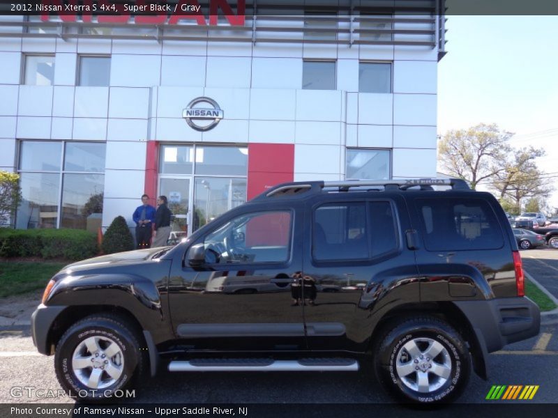 Super Black / Gray 2012 Nissan Xterra S 4x4