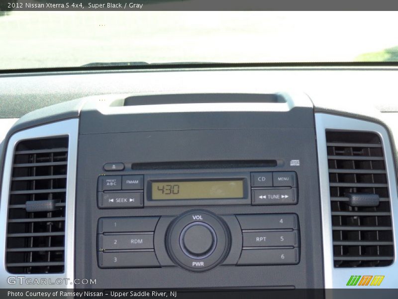 Super Black / Gray 2012 Nissan Xterra S 4x4