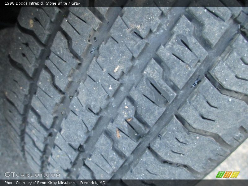 Stone White / Gray 1998 Dodge Intrepid