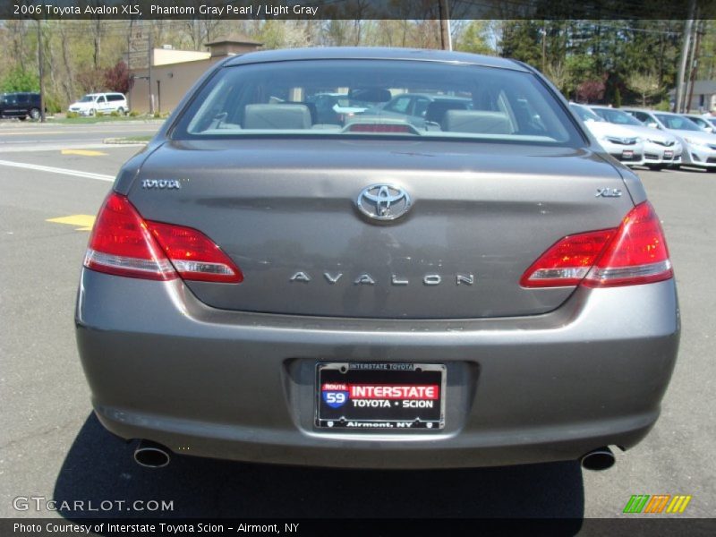 Phantom Gray Pearl / Light Gray 2006 Toyota Avalon XLS