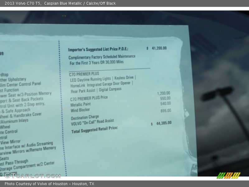 Caspian Blue Metallic / Calcite/Off Black 2013 Volvo C70 T5