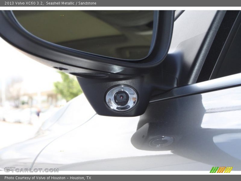 Seashell Metallic / Sandstone 2013 Volvo XC60 3.2