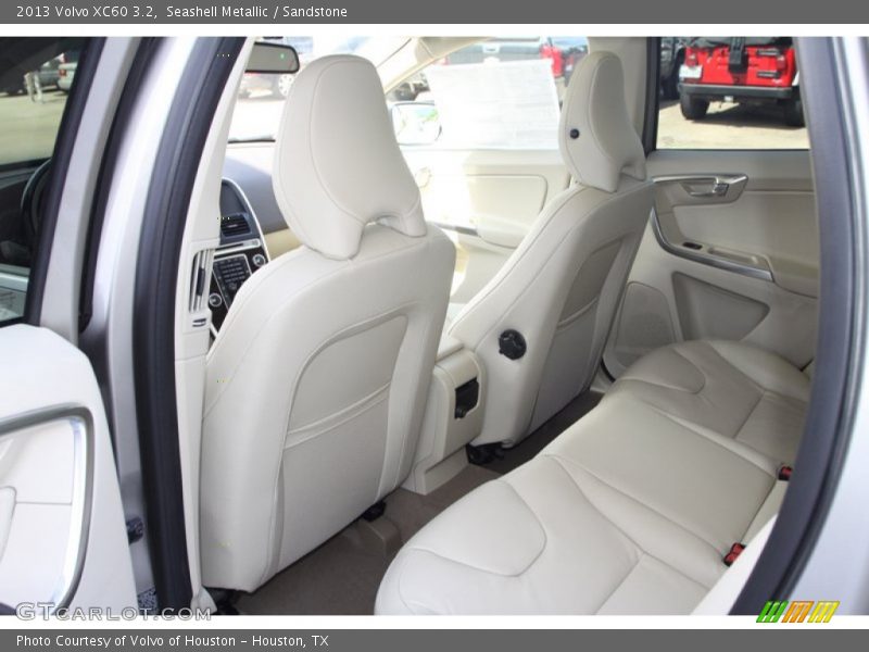 Seashell Metallic / Sandstone 2013 Volvo XC60 3.2