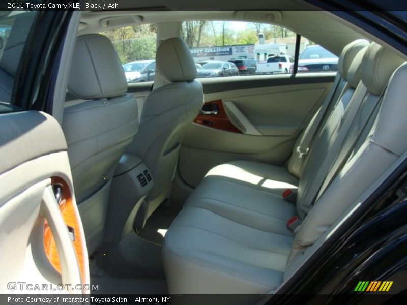 Black / Ash 2011 Toyota Camry XLE