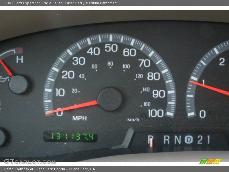 Laser Red / Medium Parchment 2002 Ford Expedition Eddie Bauer