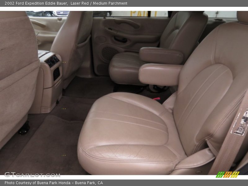Laser Red / Medium Parchment 2002 Ford Expedition Eddie Bauer