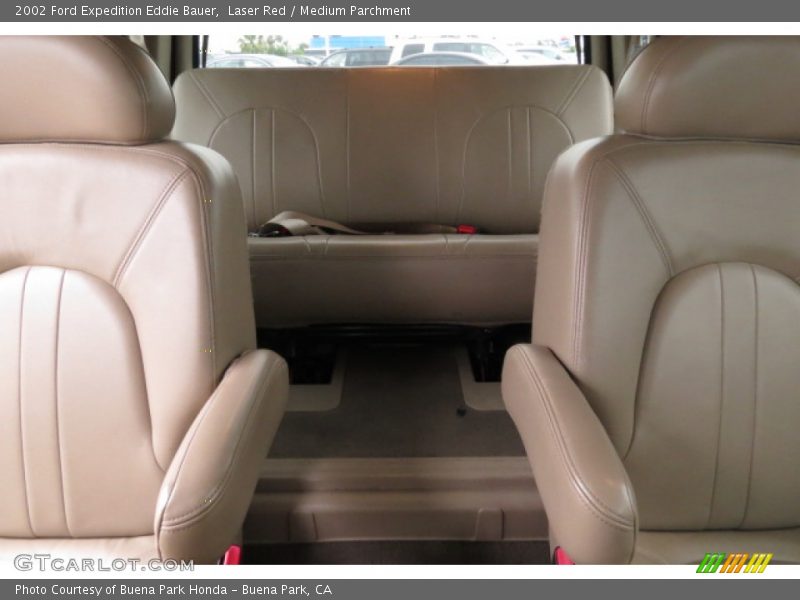 Laser Red / Medium Parchment 2002 Ford Expedition Eddie Bauer