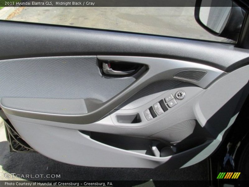 Midnight Black / Gray 2013 Hyundai Elantra GLS
