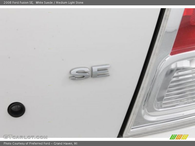 White Suede / Medium Light Stone 2008 Ford Fusion SE