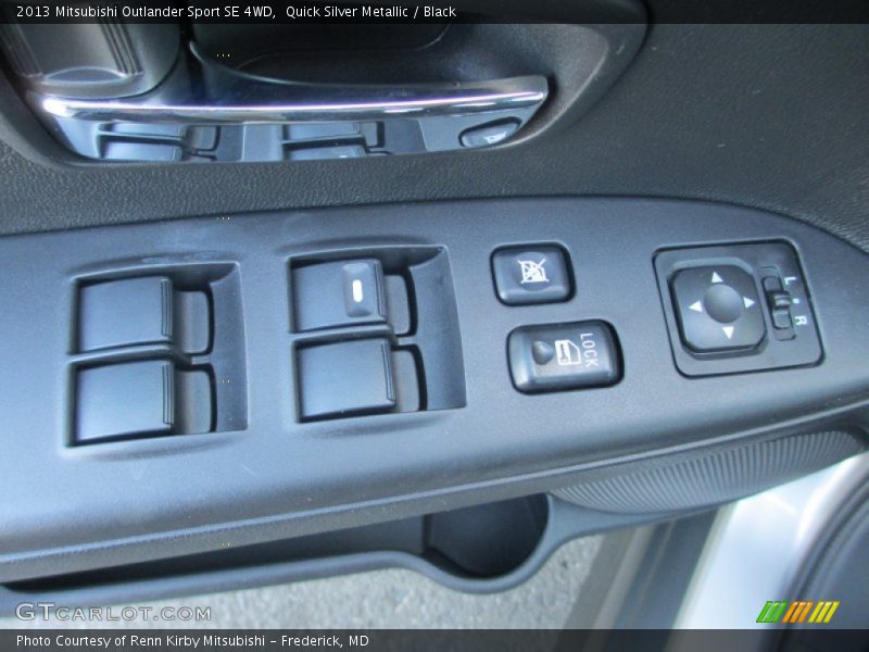 Quick Silver Metallic / Black 2013 Mitsubishi Outlander Sport SE 4WD