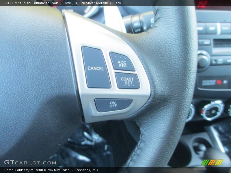 Quick Silver Metallic / Black 2013 Mitsubishi Outlander Sport SE 4WD