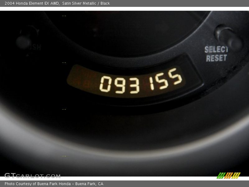 Satin Silver Metallic / Black 2004 Honda Element EX AWD