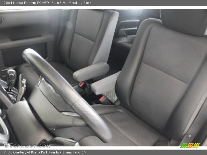 Satin Silver Metallic / Black 2004 Honda Element EX AWD
