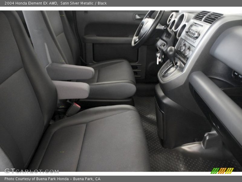 Satin Silver Metallic / Black 2004 Honda Element EX AWD