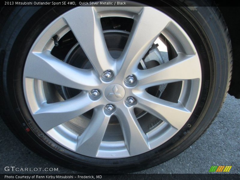 Quick Silver Metallic / Black 2013 Mitsubishi Outlander Sport SE 4WD