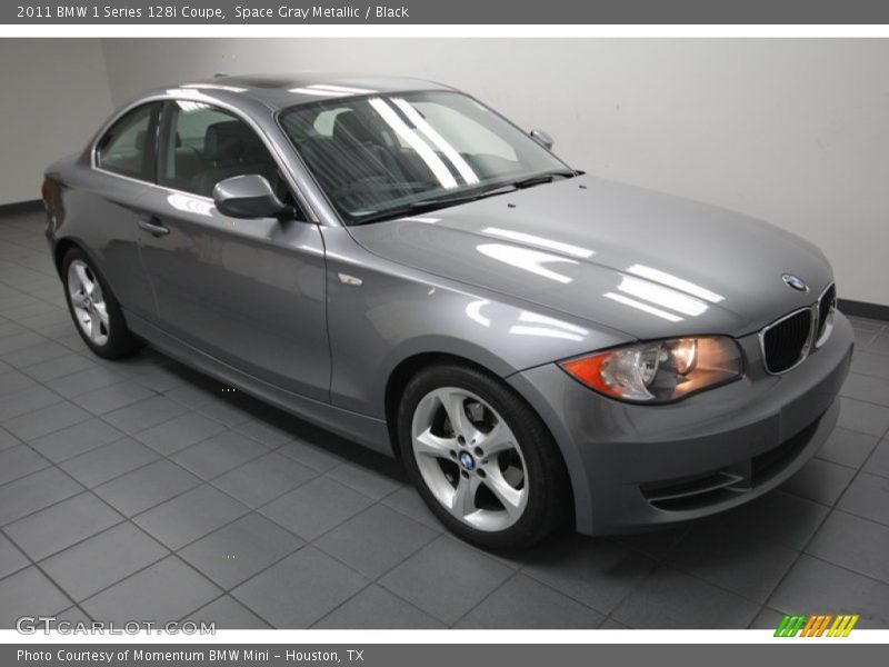Front 3/4 View of 2011 1 Series 128i Coupe