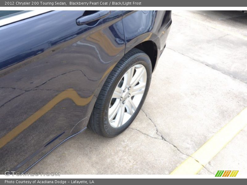 Blackberry Pearl Coat / Black/Light Frost 2012 Chrysler 200 Touring Sedan