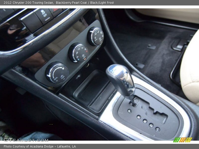 Blackberry Pearl Coat / Black/Light Frost 2012 Chrysler 200 Touring Sedan