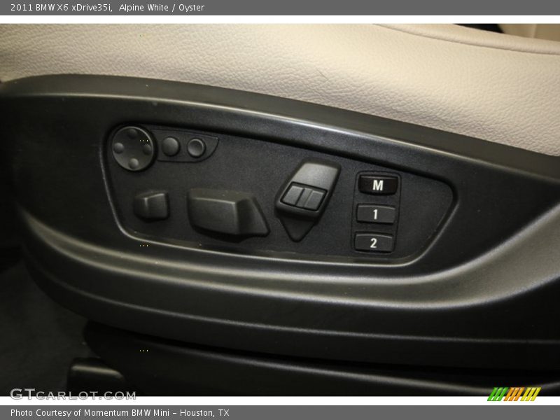 Alpine White / Oyster 2011 BMW X6 xDrive35i