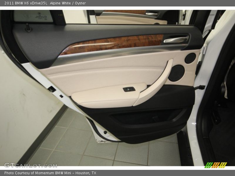 Alpine White / Oyster 2011 BMW X6 xDrive35i