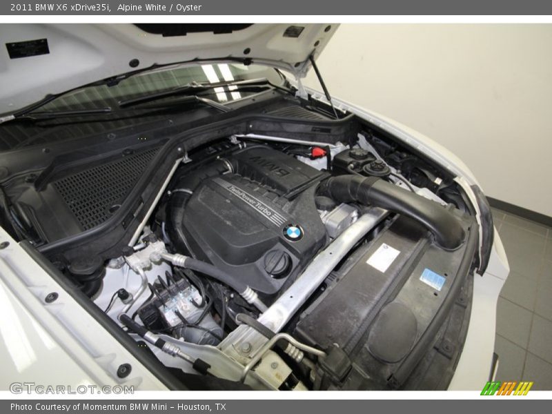 Alpine White / Oyster 2011 BMW X6 xDrive35i