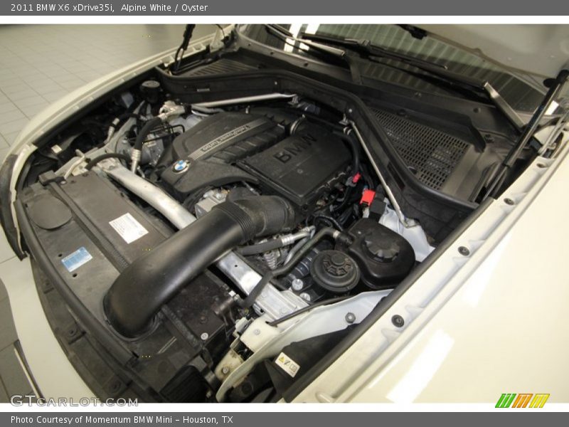 Alpine White / Oyster 2011 BMW X6 xDrive35i