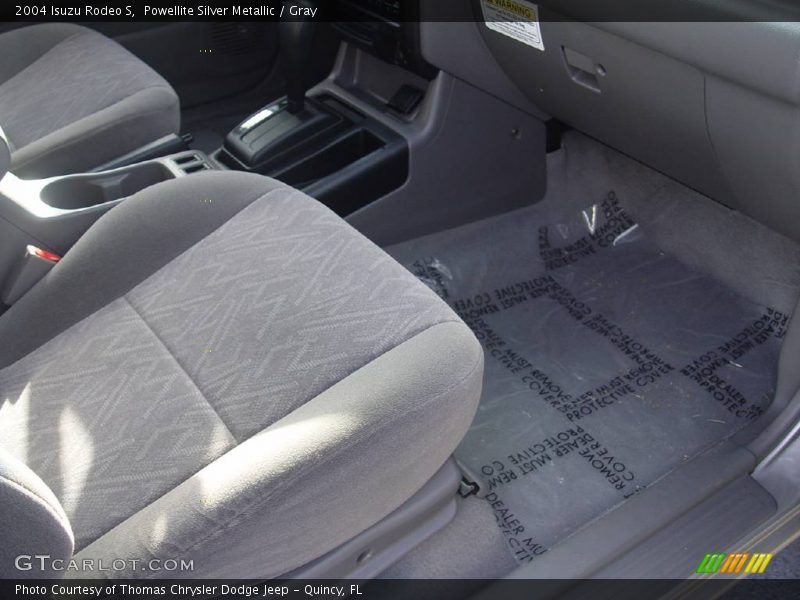 Powellite Silver Metallic / Gray 2004 Isuzu Rodeo S