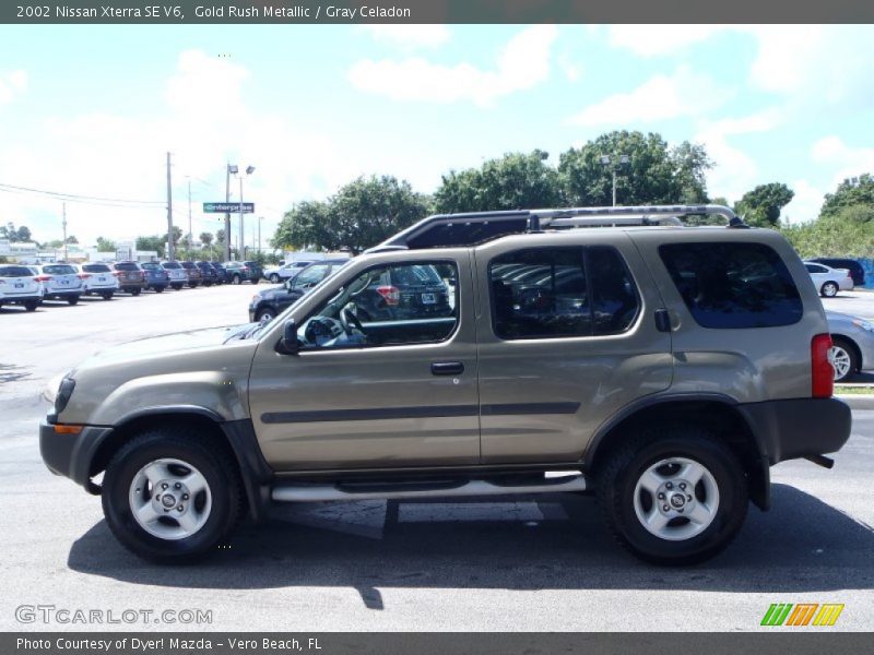 Gold Rush Metallic / Gray Celadon 2002 Nissan Xterra SE V6