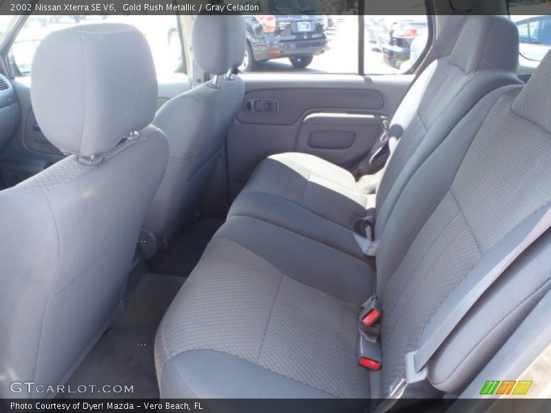 Gold Rush Metallic / Gray Celadon 2002 Nissan Xterra SE V6