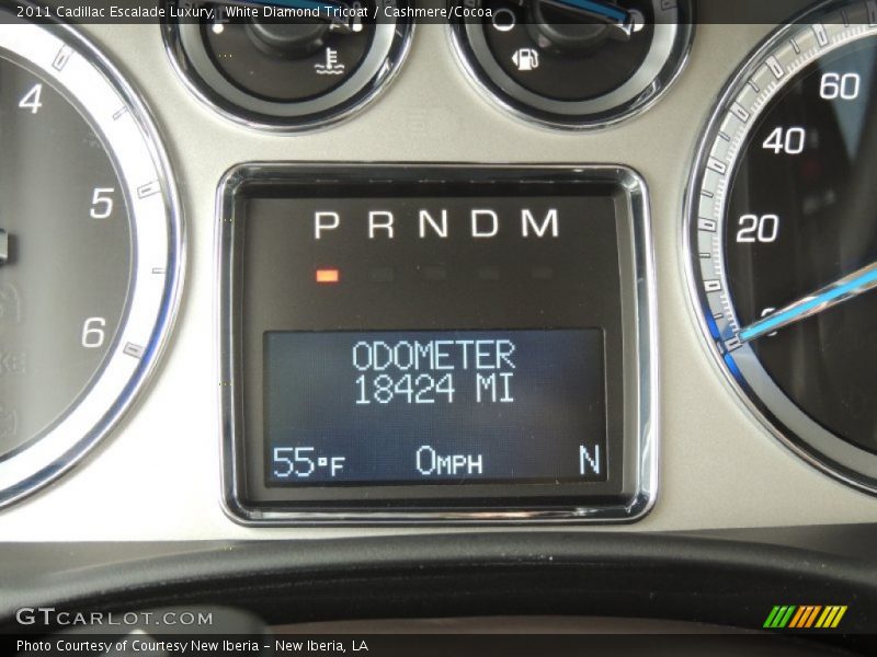 White Diamond Tricoat / Cashmere/Cocoa 2011 Cadillac Escalade Luxury