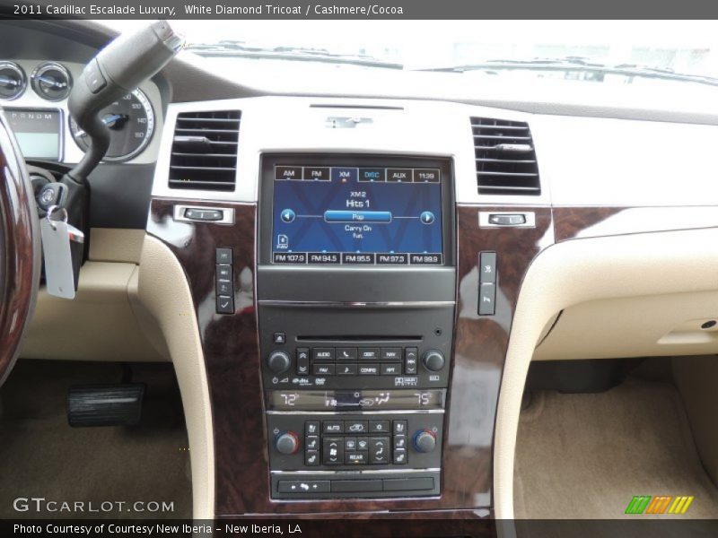 White Diamond Tricoat / Cashmere/Cocoa 2011 Cadillac Escalade Luxury