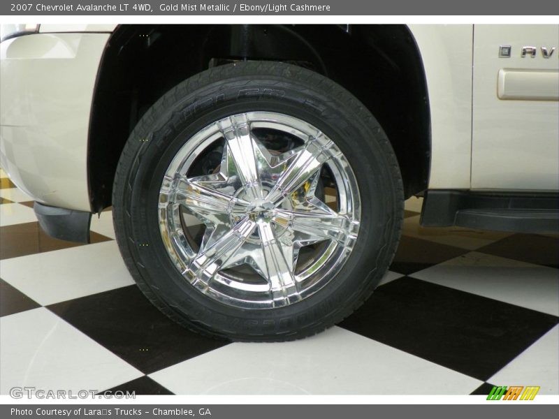 Gold Mist Metallic / Ebony/Light Cashmere 2007 Chevrolet Avalanche LT 4WD